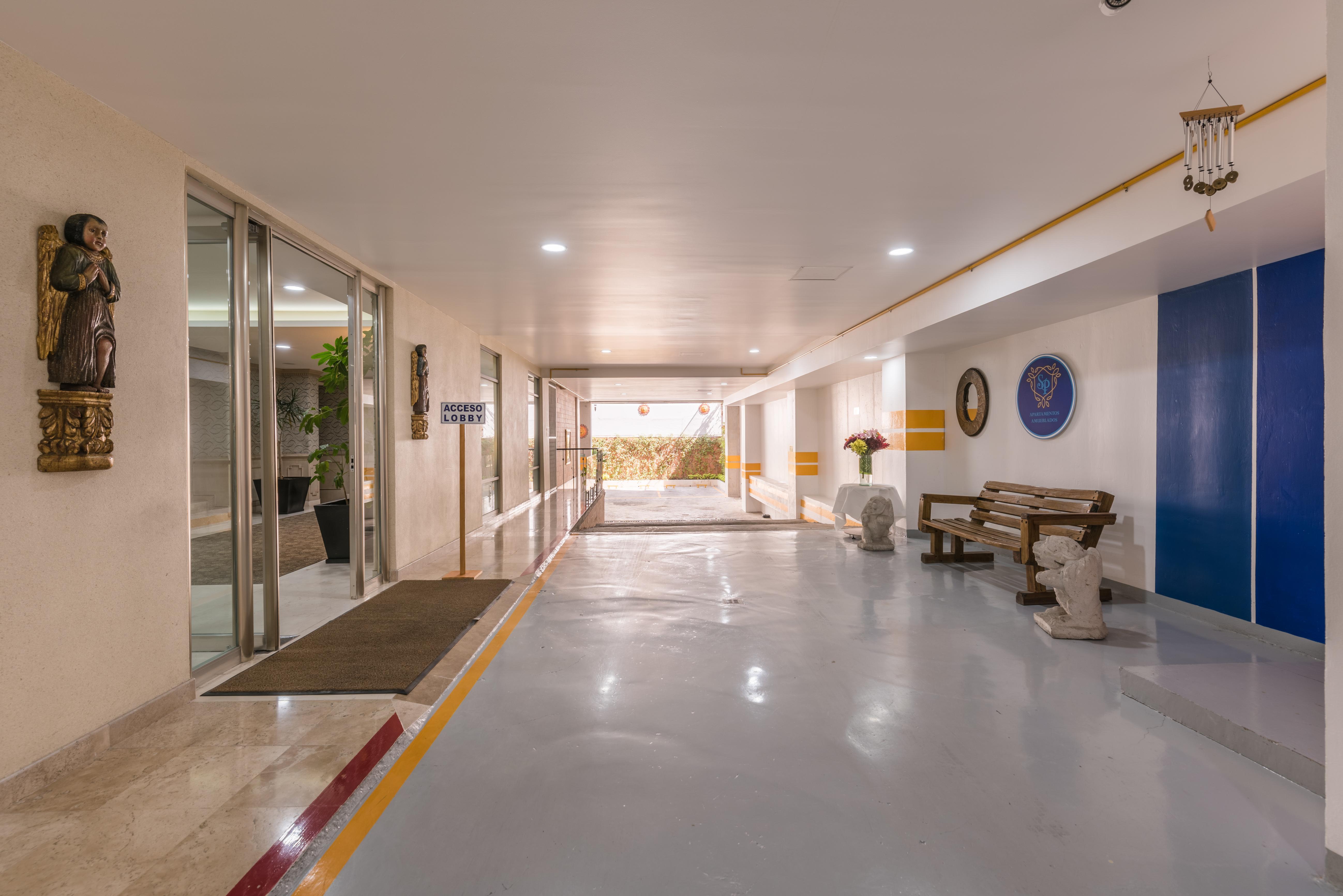 Suites Perisur Apartamentos Amueblados Città del Messico Esterno foto
